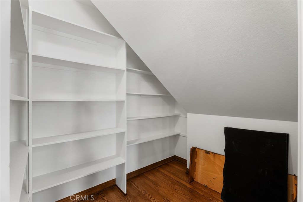 1632 Se Skyline Drive Property Photo 11