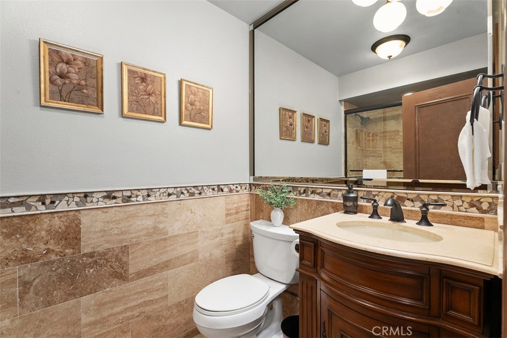 1632 Se Skyline Drive Property Photo 15