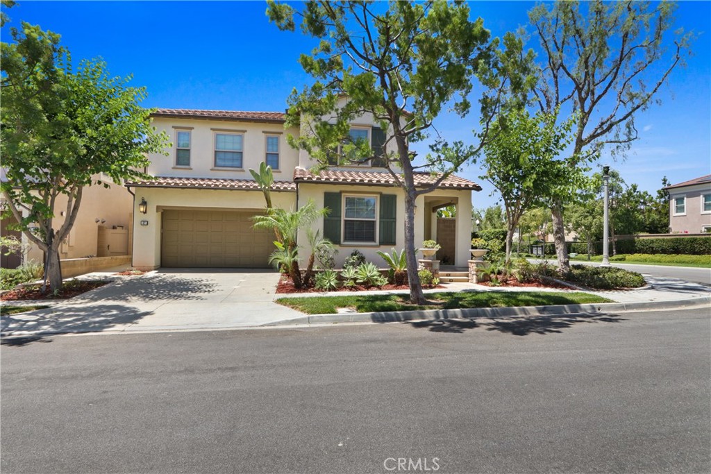 67 Hazelton Property Photo 2