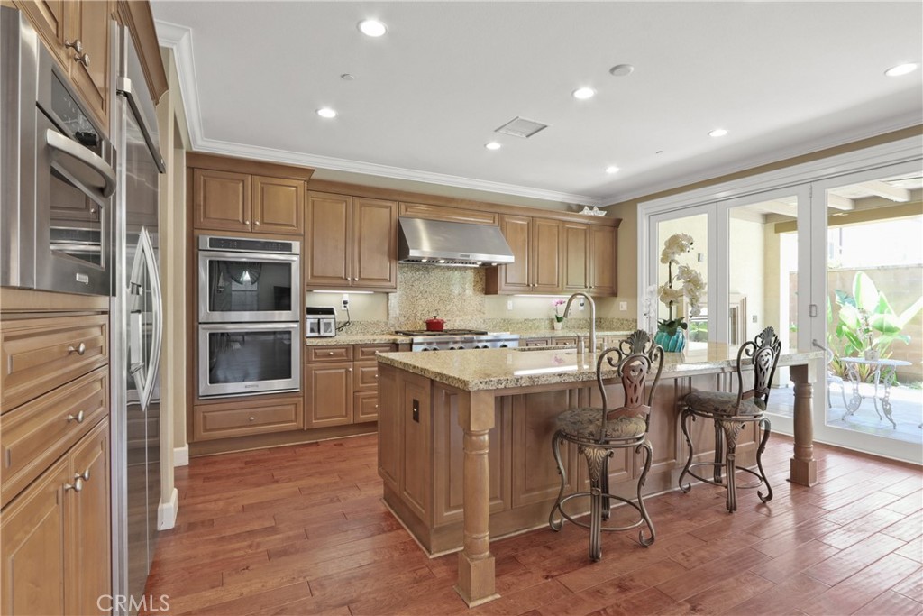 67 Hazelton Property Photo 8