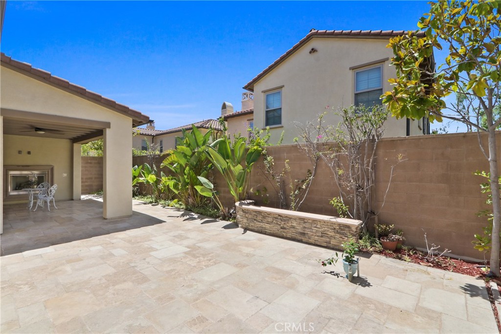 67 Hazelton Property Photo 24