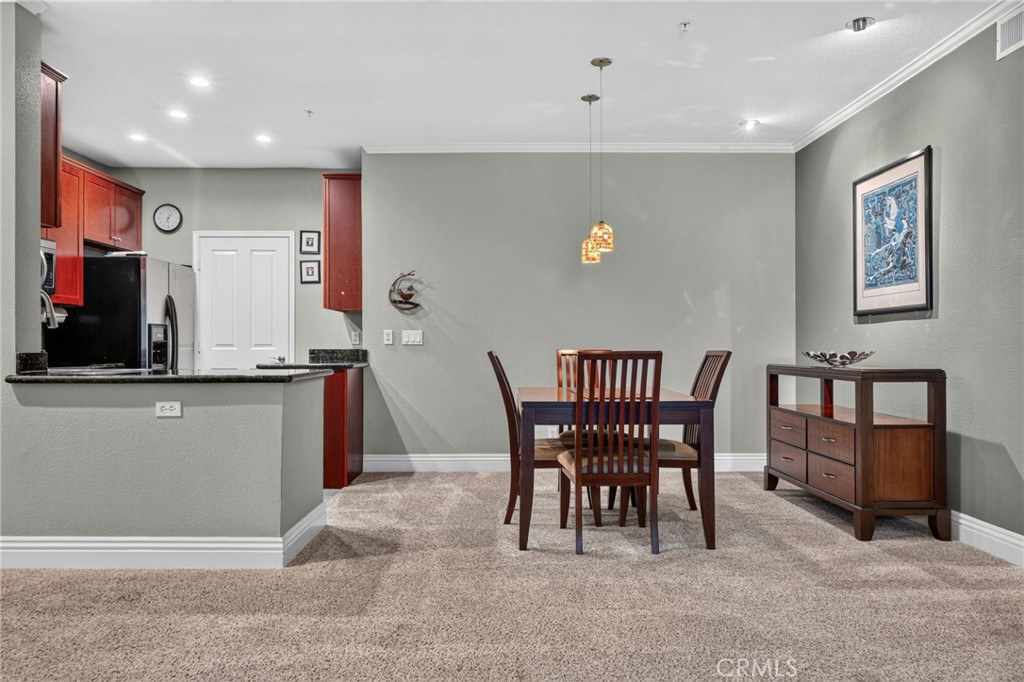 22681 Oakgrove 127 Property Photo 6