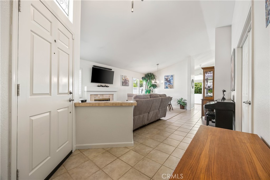 40276 Corte Delfin Property Photo 3