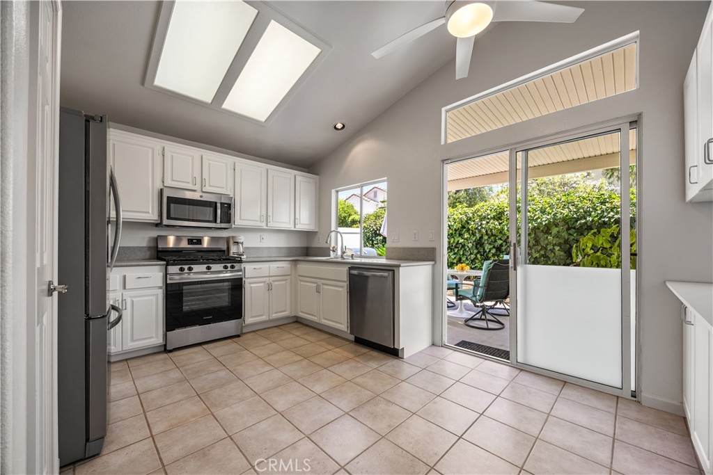 40276 Corte Delfin Property Photo 14