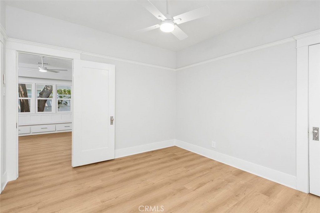 5062 Center Property Photo 20