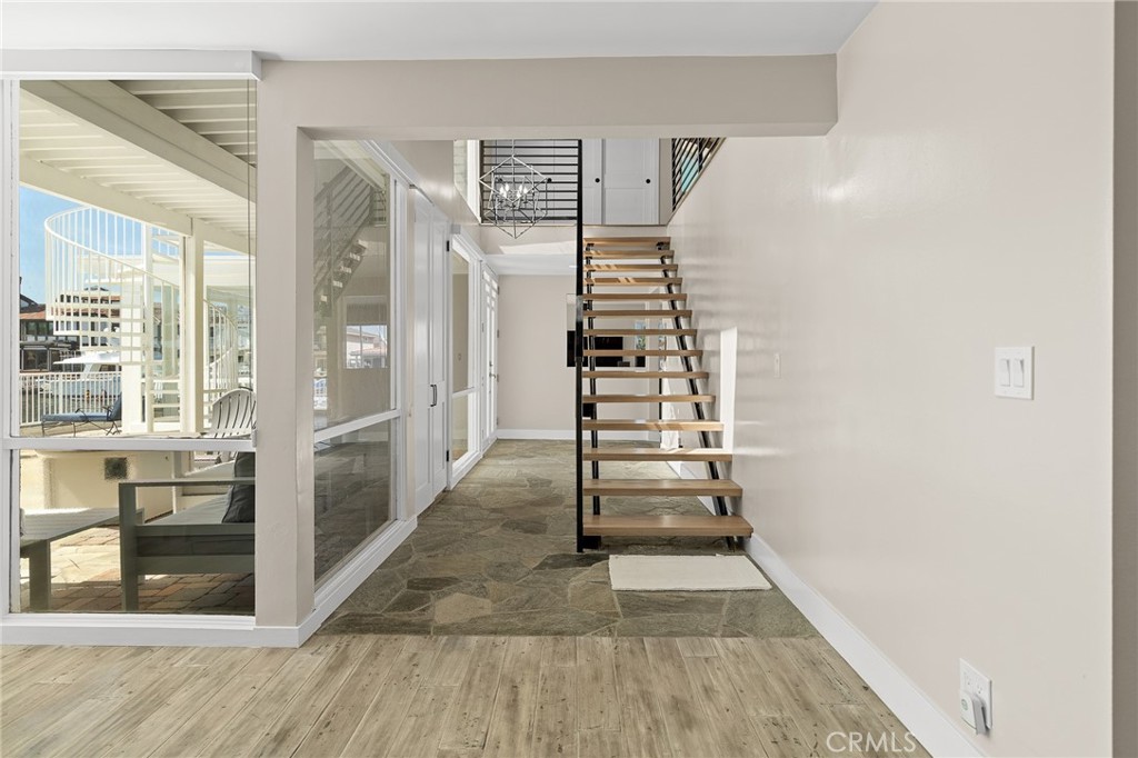 4051 Davenport Property Photo 29