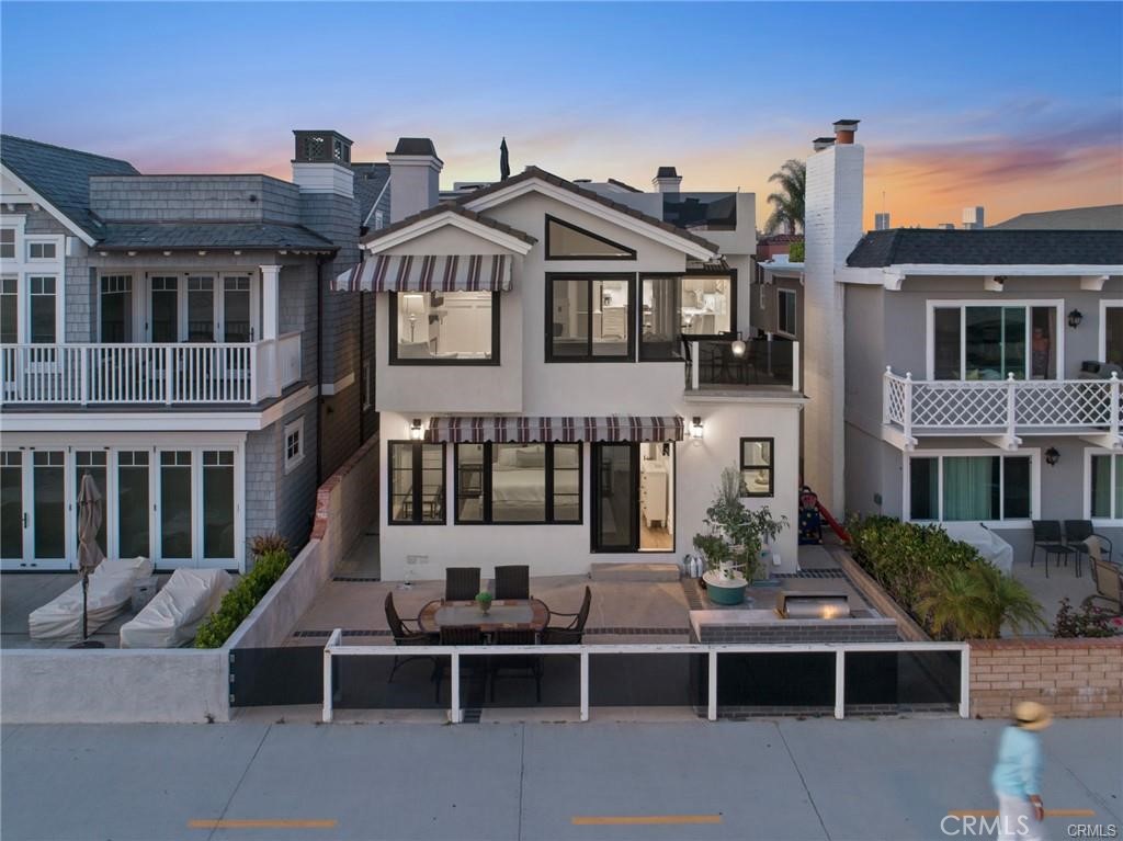 1119 E Balboa Boulevard A Property Photo 3