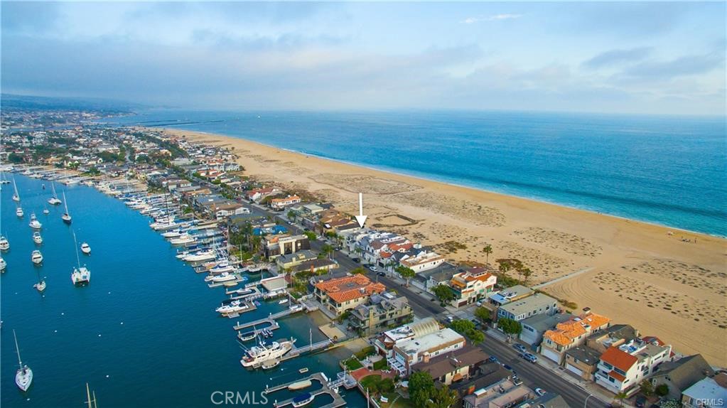 1119 E Balboa Boulevard A Property Photo 4