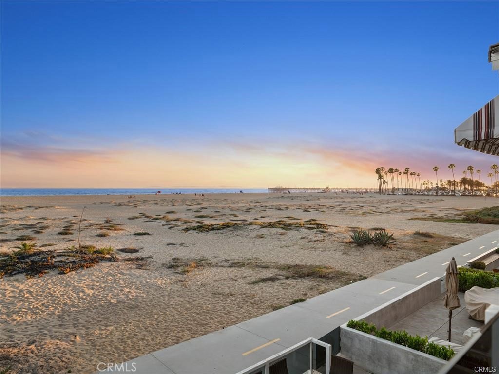 1119 E Balboa Boulevard A Property Photo 27