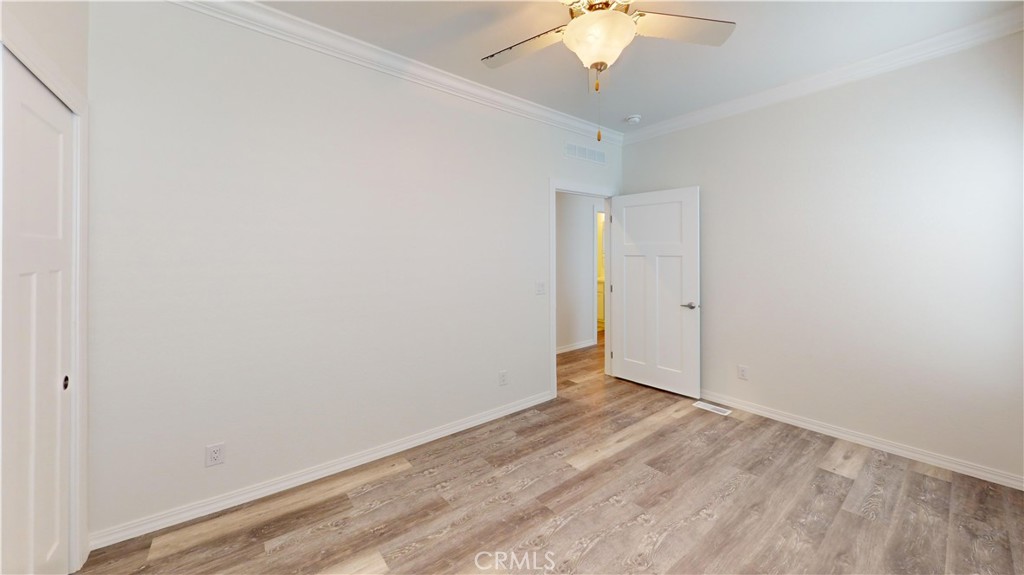 903 W 17th Street 24 Property Photo 28