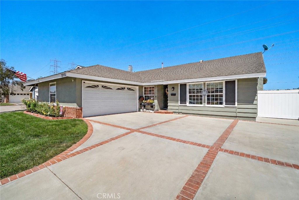 20712 Spindrift Lane Property Photo 3
