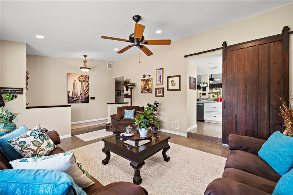 20712 Spindrift Lane Property Photo 6