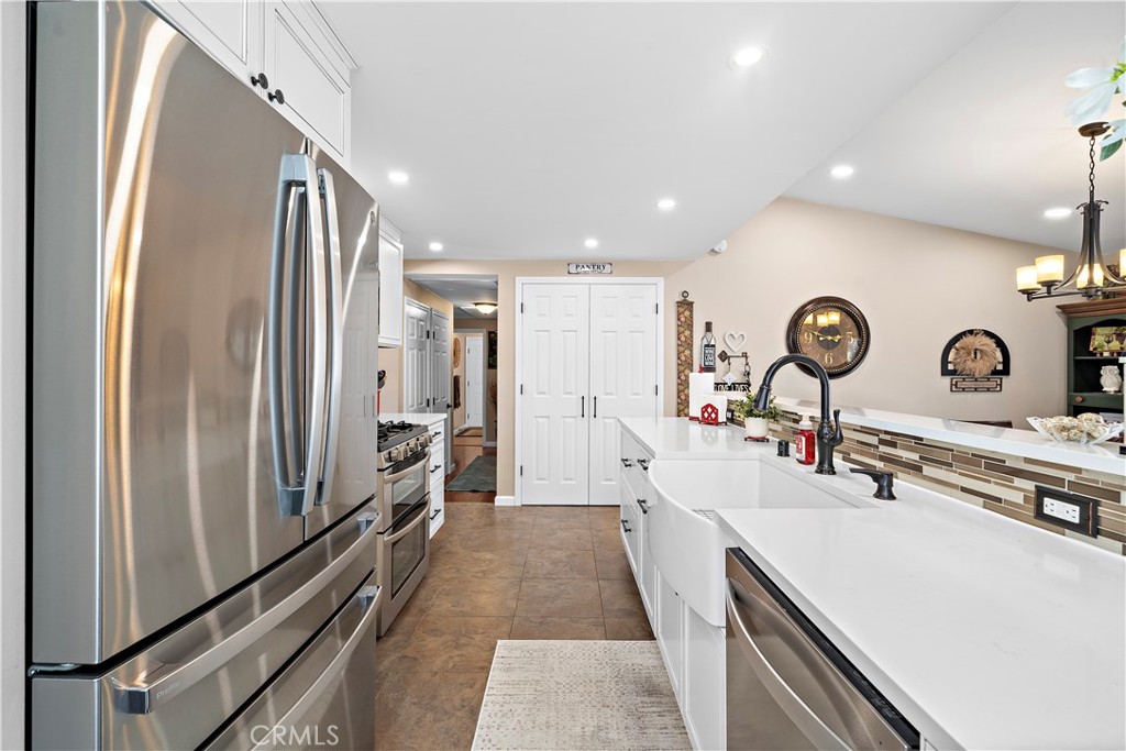 20712 Spindrift Lane Property Photo 9