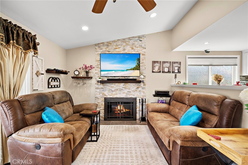 20712 Spindrift Lane Property Photo 16