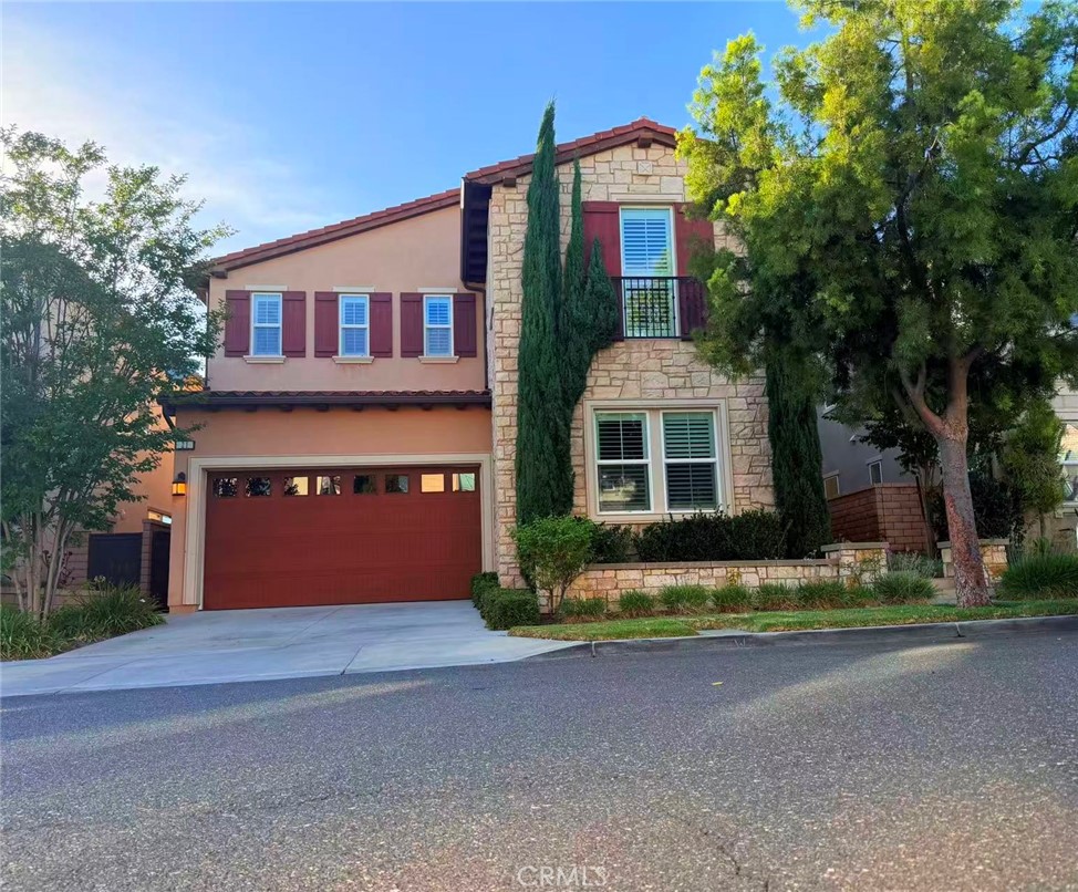 21 Barberry Property Photo