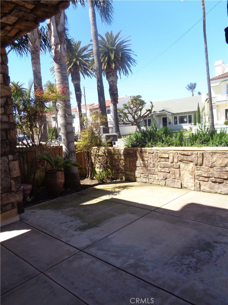 318 9th Street Property Photo 2