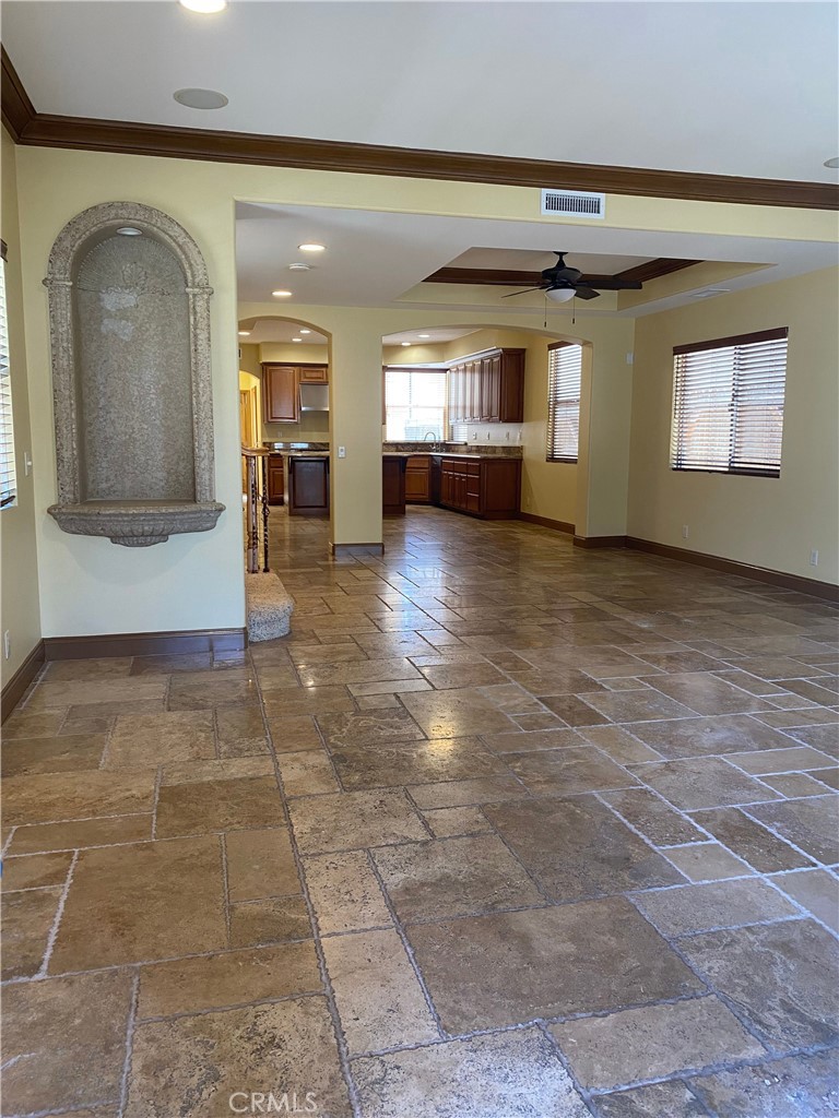 318 9th Street Property Photo 3