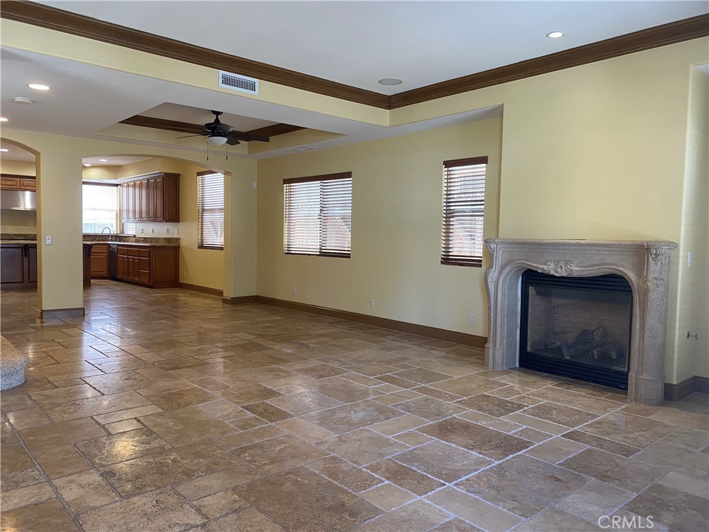 318 9th Street Property Photo 4