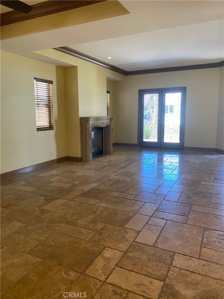 318 9th Street Property Photo 6
