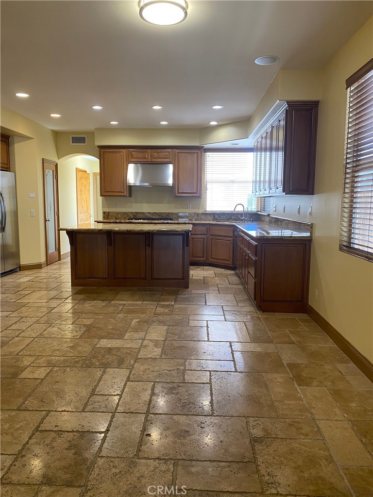318 9th Street Property Photo 9