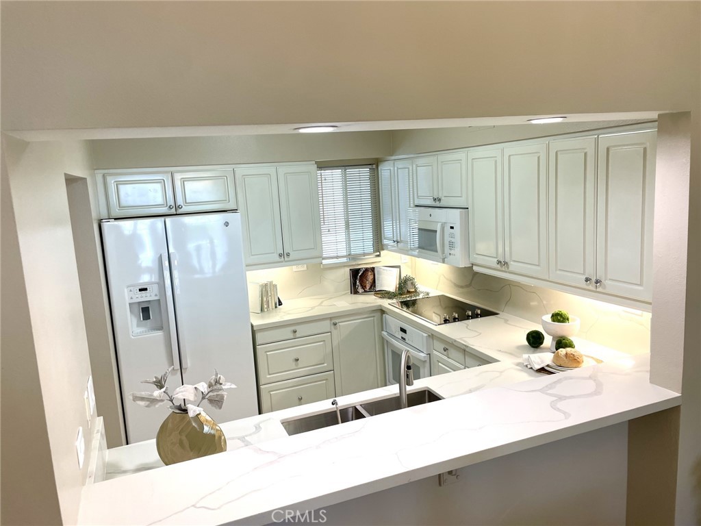 25442 Sea Bluffs 302 Property Photo 2