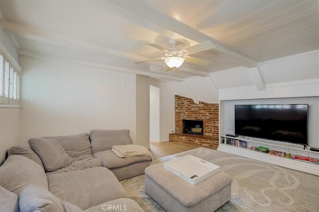 2128 Miramar Drive Property Photo 18