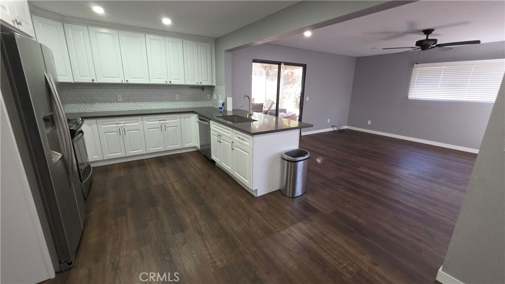 9840 Amsdell Property Photo 3