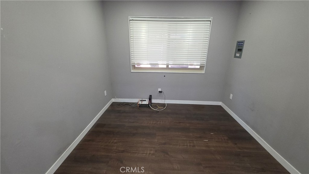 9840 Amsdell Property Photo 15