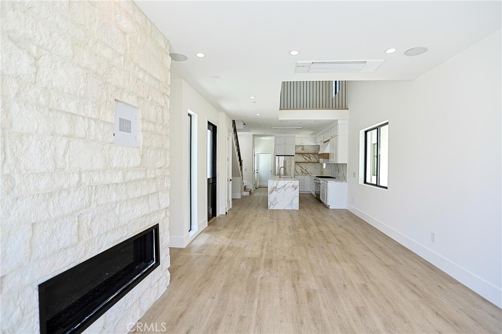109 9th Property Photo 34