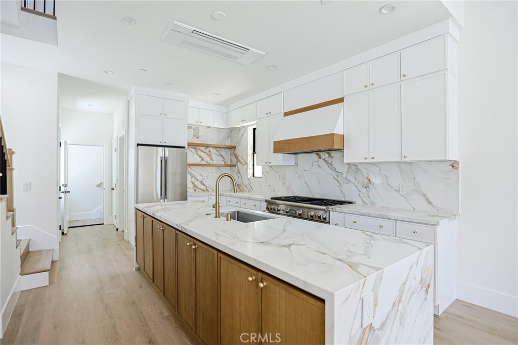 109 9th Property Photo 39