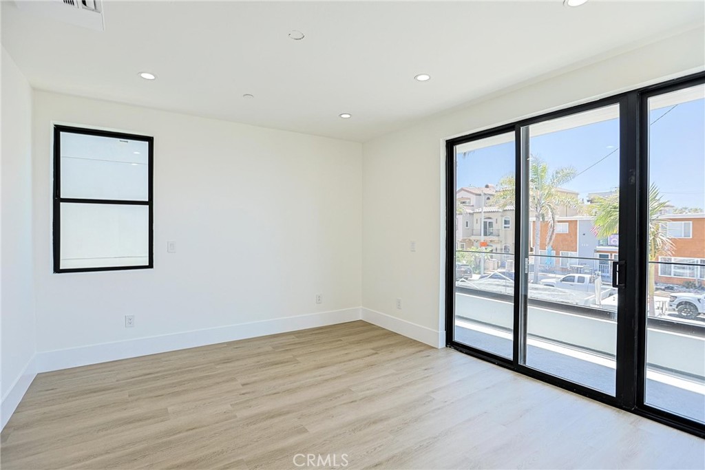 109 9th Property Photo 47