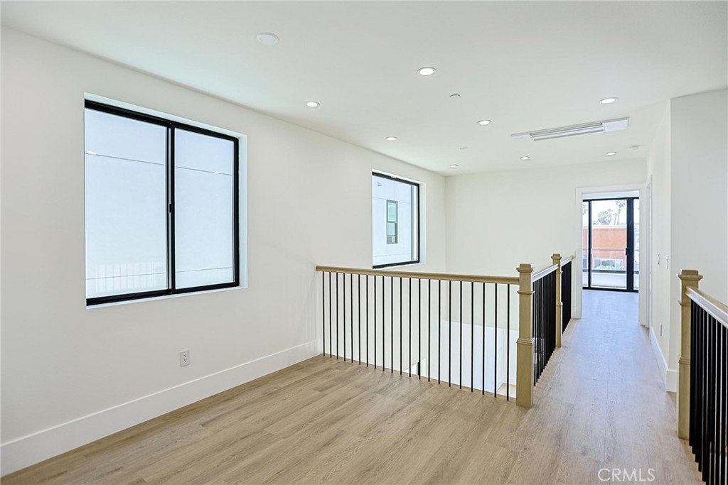 109 9th Property Photo 53