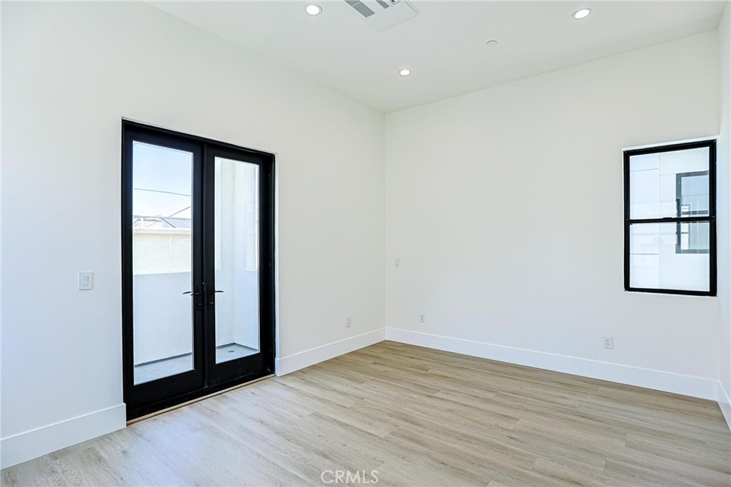 109 9th Property Photo 59