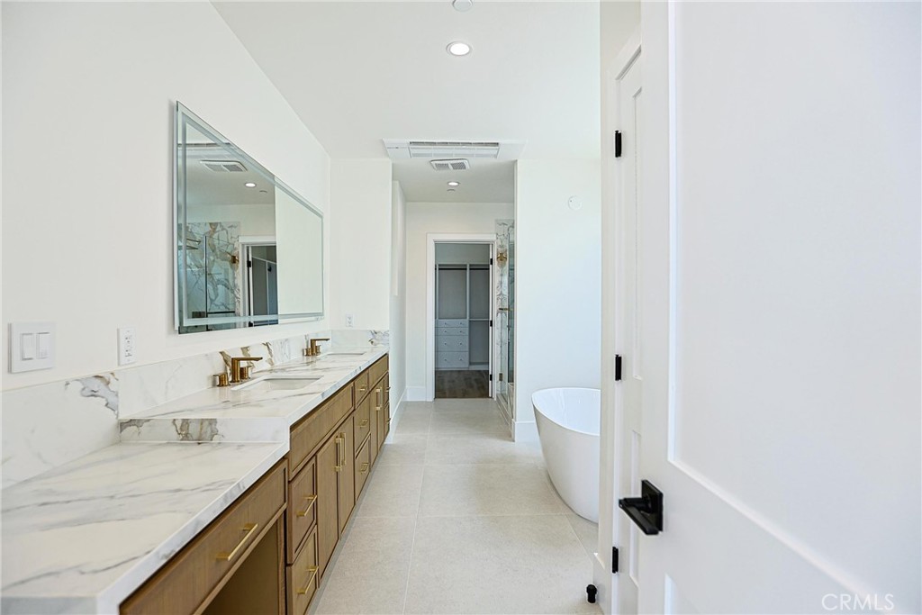 109 9th Property Photo 64