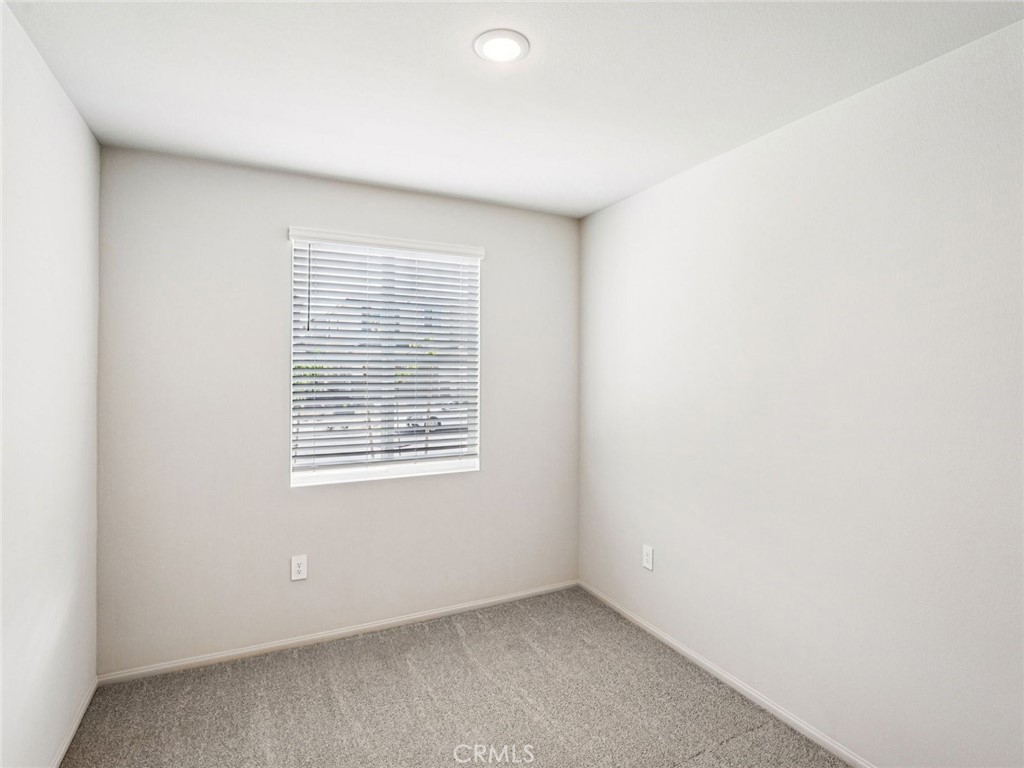 31240 Mineral Way Property Photo 5