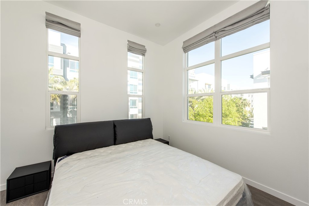 2208 Synergy Property Photo 10