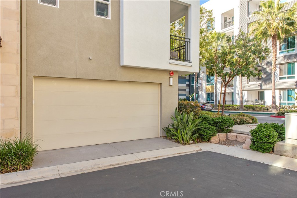 2208 Synergy Property Photo 20