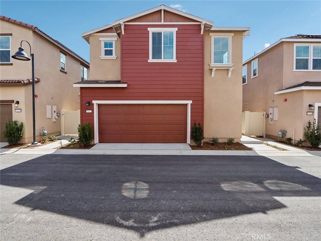 40112 Campos Elegantes Property Photo 1