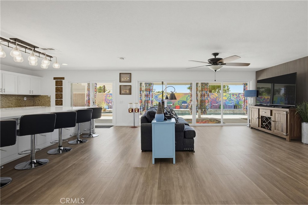 9237 Meadow Property Photo 14