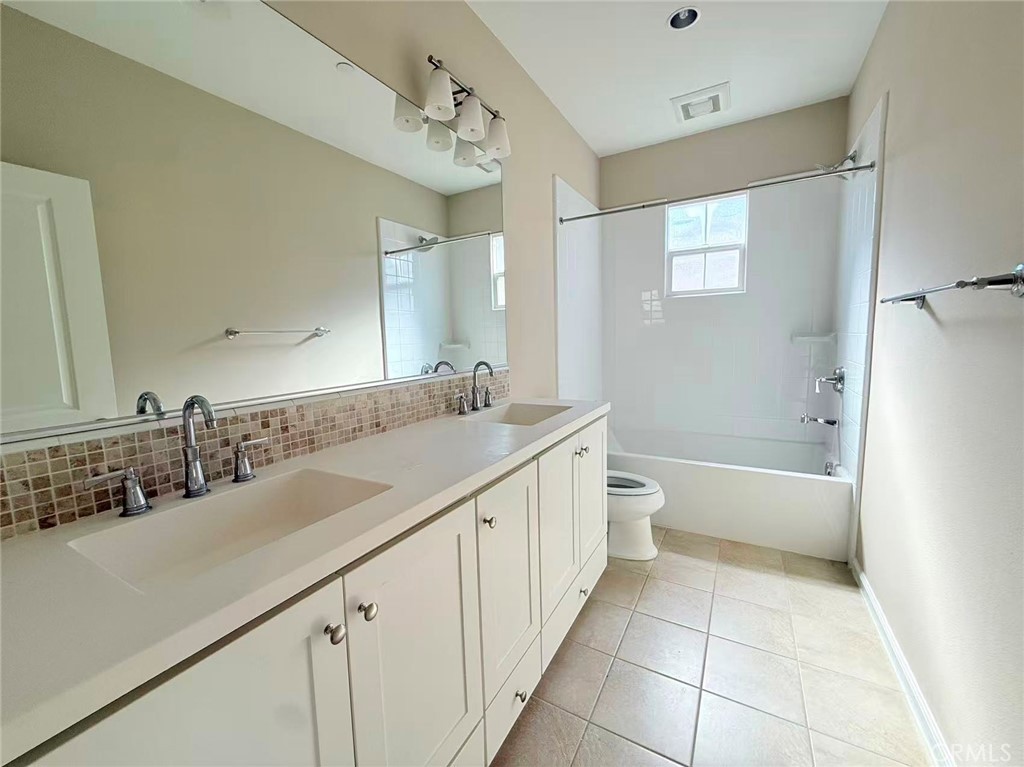 183 Rodeo Property Photo 7