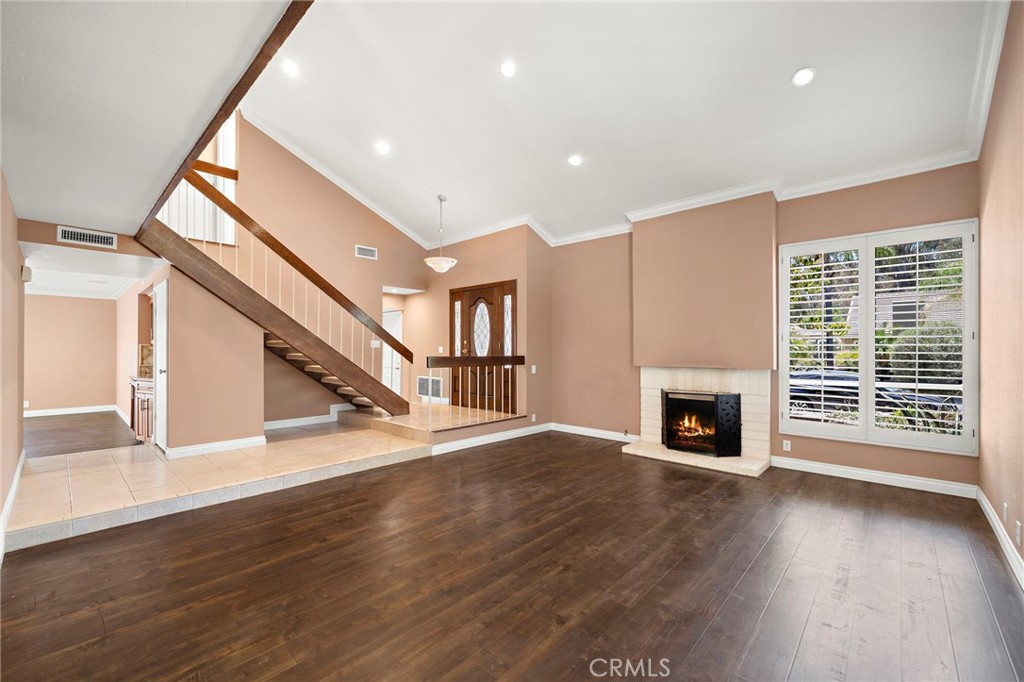25072 Castlewood Property Photo 10