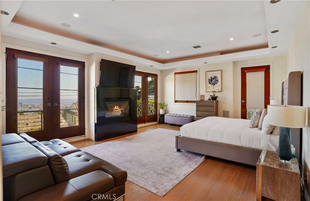 8835 Evanview Property Photo 12