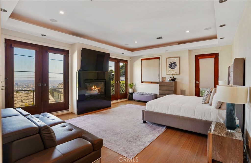 8827 Evanview Property Photo 12