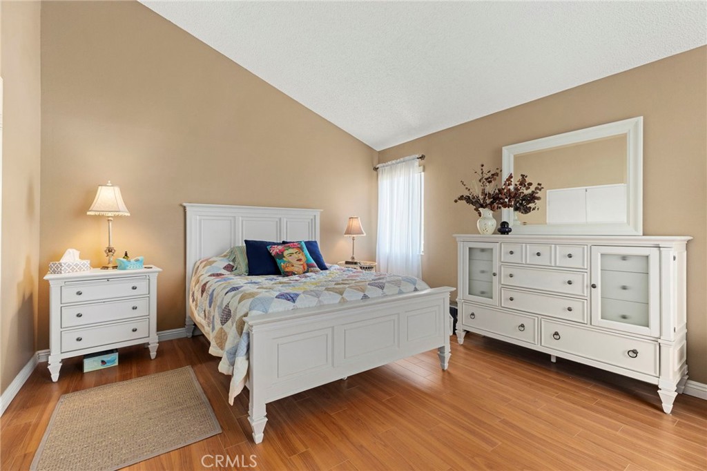 8472 Deepview Drive Property Photo 18