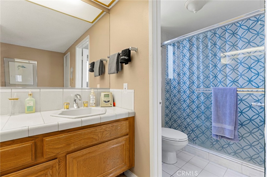 8472 Deepview Drive Property Photo 21