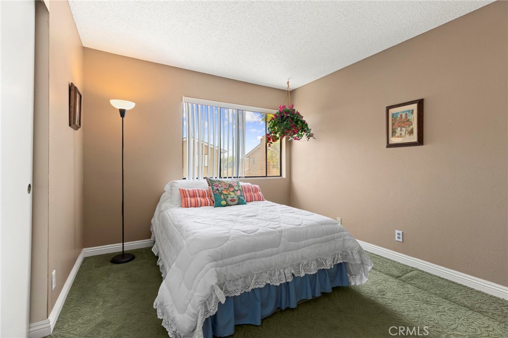 8472 Deepview Drive Property Photo 22