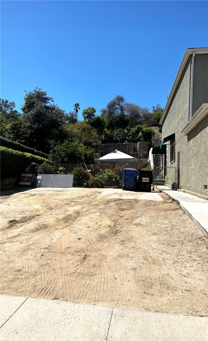 744 Amador Property Photo 10