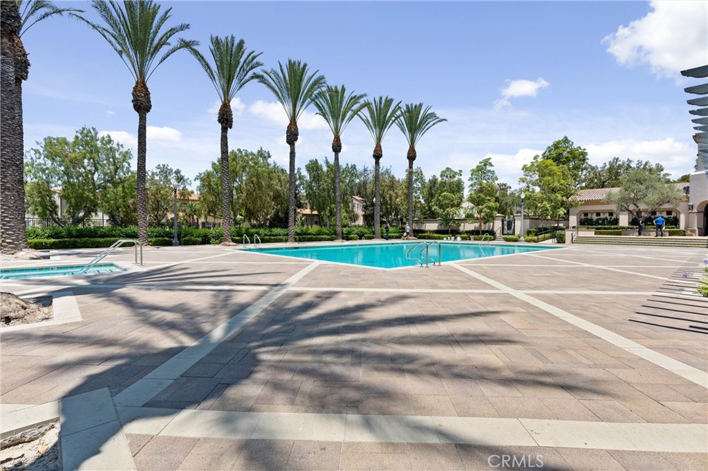 56 Modesto Property Photo 32