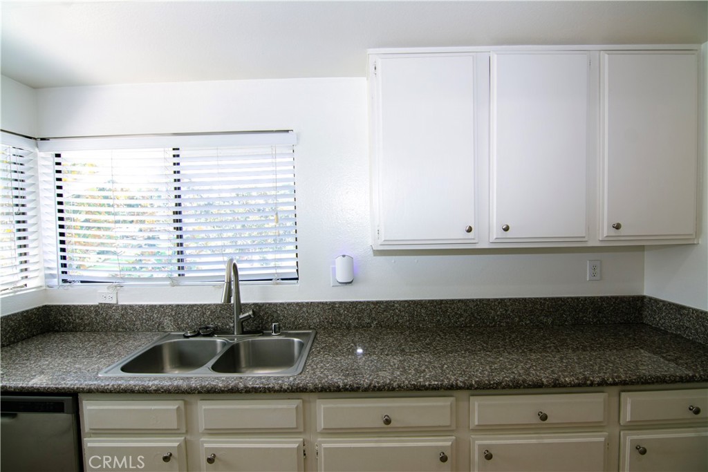 125 Tarocco Property Photo 7