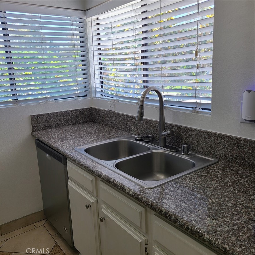125 Tarocco Property Photo 8